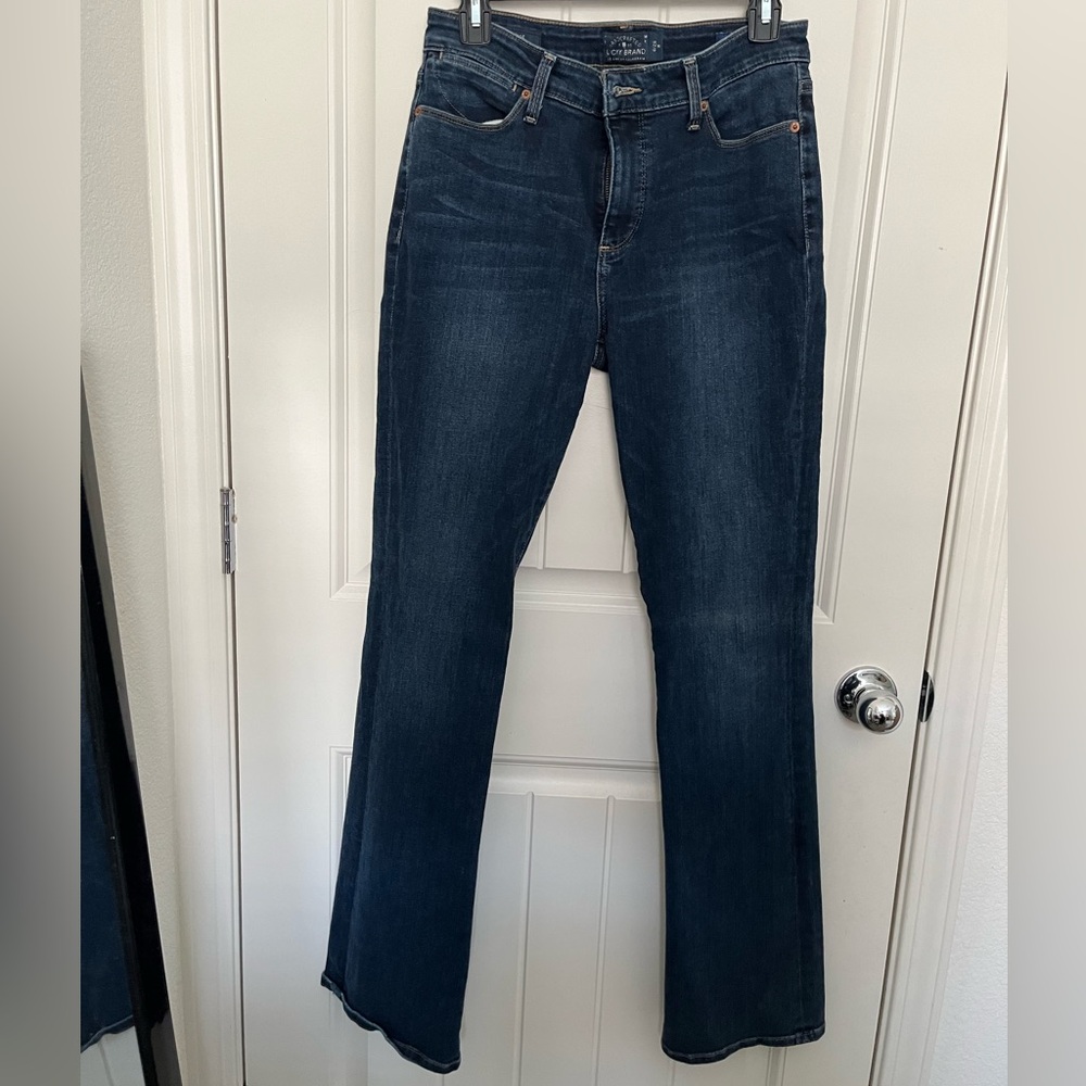 Lucky Brand, Size 6/28 Regular, Hayden Boot jeans